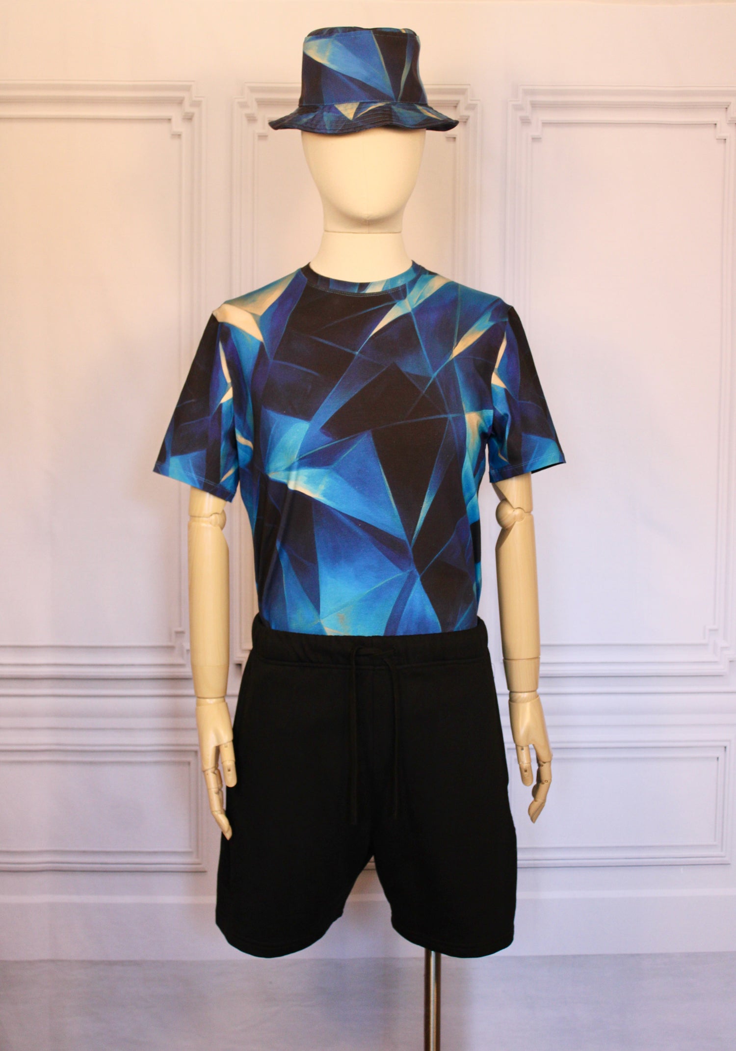 ARTWEAR CAPSULES
