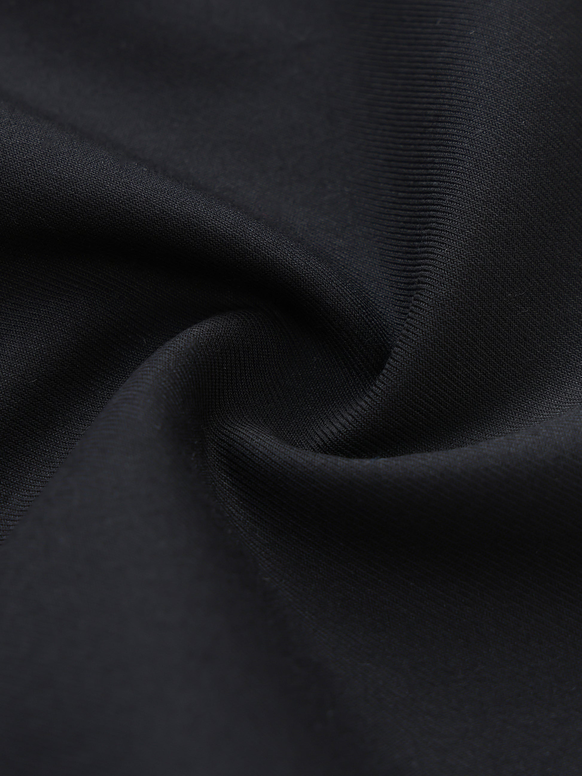 Fabric swatch in black of the barrel pant - Future-Homme