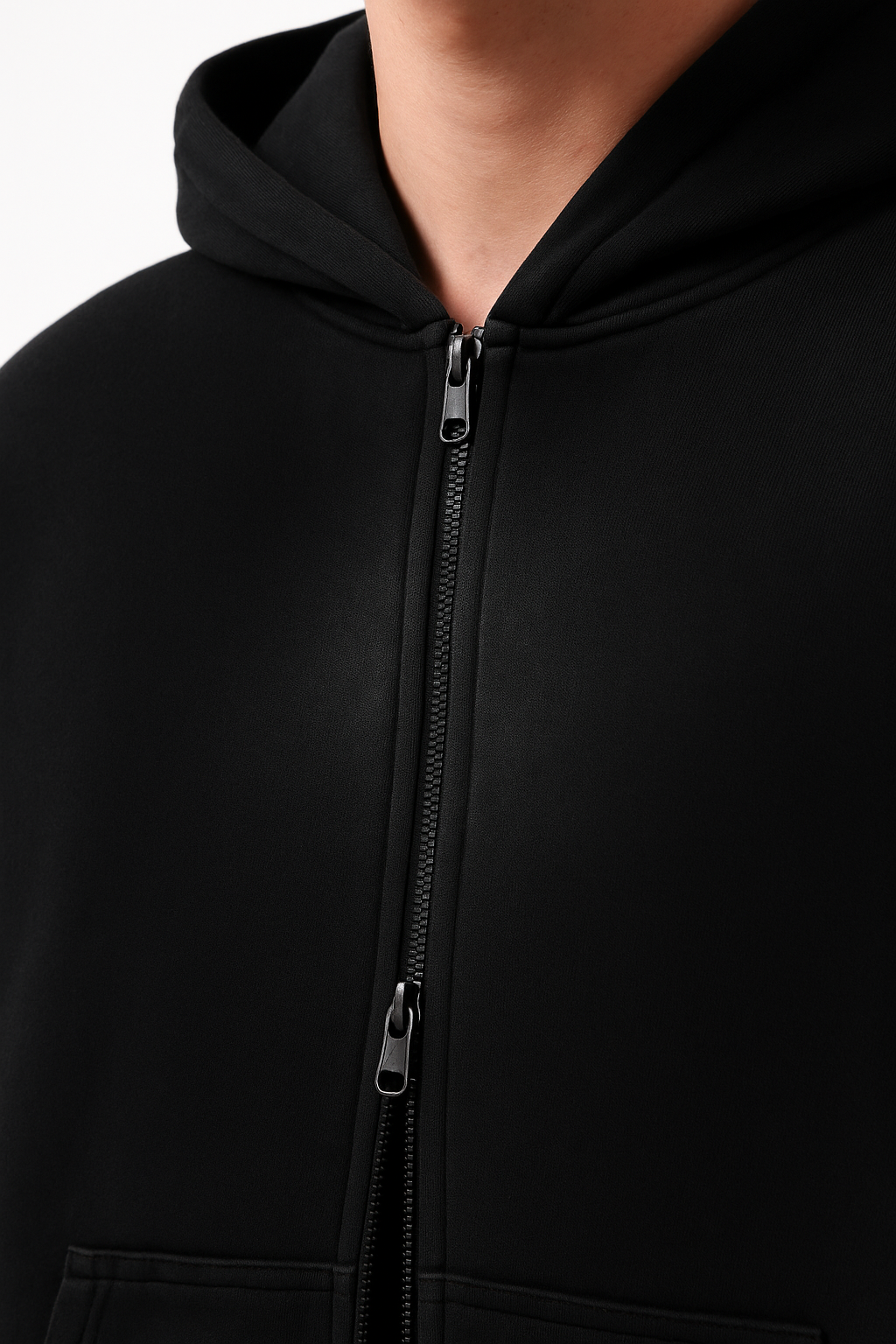 Future-Homme Ombre Effect two way zipper close up in 355 GSM on a model on a white background.